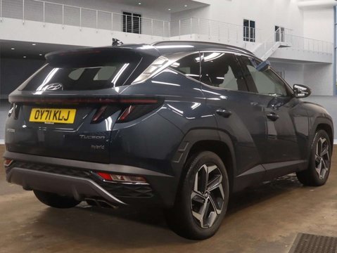 Hyundai TUCSON 1.6 Tucson Premium TGDi HEV Auto 5dr 4