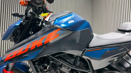 KTM Duke 2025 ONLY 7K 125CC LEARNER LEGAL 15BHP 1 OWNER 51