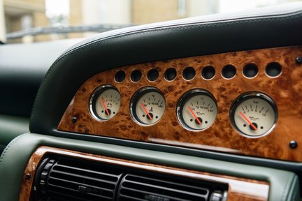 Aston Martin V8 Vantage V600 Le Mans 27