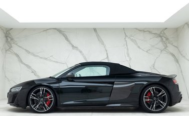 Audi R8 Spyder V10 Performance Carbon Black 3