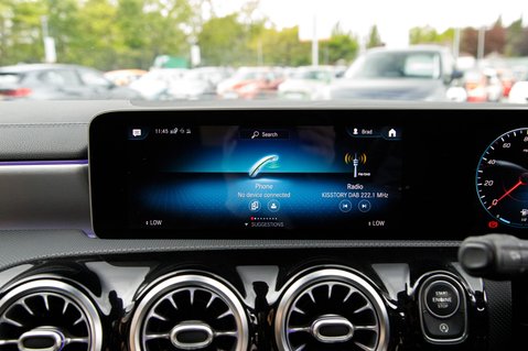 Mercedes-Benz CLA Class CLA 220 AMG LINE PREMIUM PLUS 22