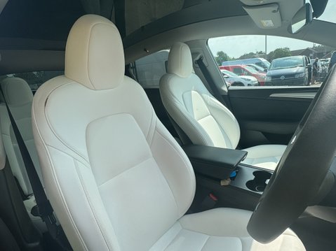 Tesla Model Y (Dual Motor) Long Range SUV 5dr Electric Auto 4WDE (384 bhp) 10