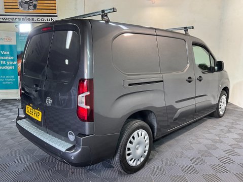 Vauxhall Combo 1.5 Turbo D 2300 Sportive L2 H1 Euro 6 (s/s) 4dr 7