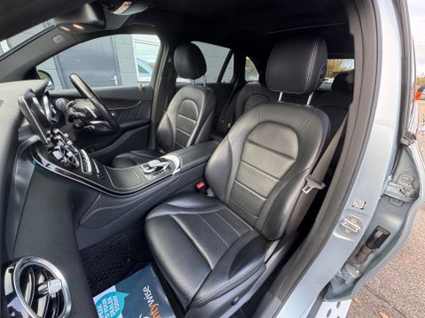 Mercedes-Benz GLC GLC 220 D 4MATIC AMG LINE PREMIUM PLUS 42