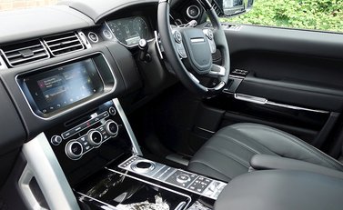 Land Rover Range Rover 5.0 Supercharged Autobiography LWB 18