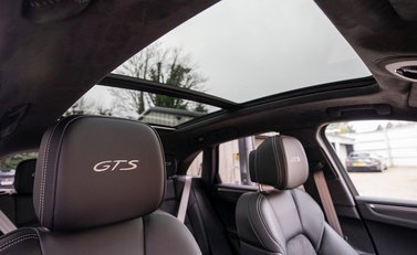 Porsche Macan GTS 13