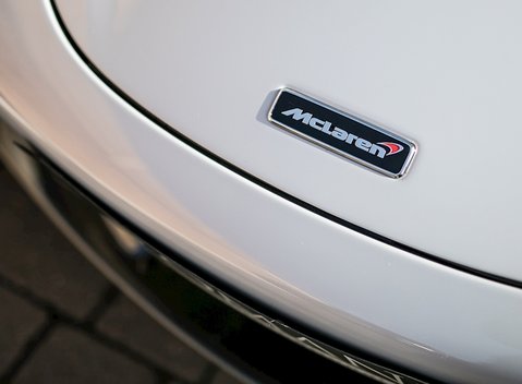 McLaren 720S Performance 28