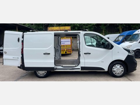 Vauxhall Vivaro 1.6 CDTi 2900 BiTurbo ecoFLEX Panel Van 5dr Diesel Manual L1 H1 Euro 5 (s/s 8