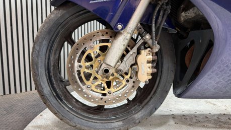 Honda VFR 2002 VTEC ONLY 23K GOOD RUNNING PROJECT BIKE 800CC TOURER 24
