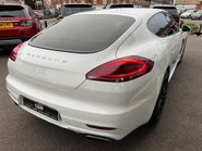 Porsche Panamera 3.0D V6 Hatchback 5dr Diesel TiptronicS Euro 5 (s/s) (300 ps) 7