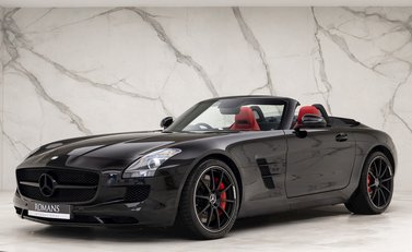 Mercedes-Benz SLS AMG Roadster 6