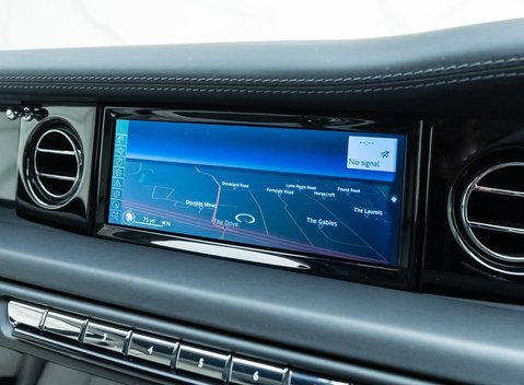 Rolls-Royce Phantom Series II 28