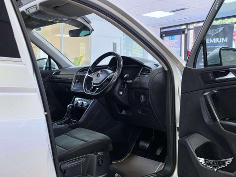 Volkswagen Tiguan 2.0 TDI SEL DSG Euro 6 (s/s) 5dr 50