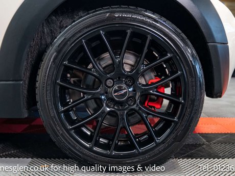 Mini Hatch 1.6 John Cooper Works 3dr 18