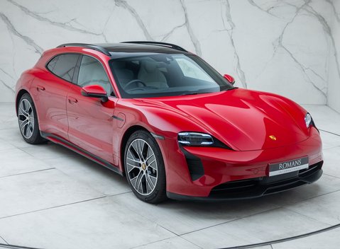 Porsche Taycan 4S SPORT TURISMO 11