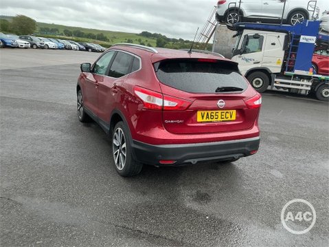 Nissan Qashqai 1.6 dCi Tekna 2WD Euro 6 (s/s) 5dr 12