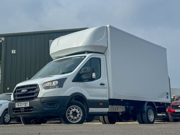 Ford Transit Luton XLWB L4 Leader DRW 350Hd Tail Lift EURO 6 SELECT 1