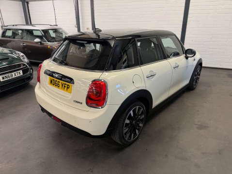 Mini Hatch 1.5 Cooper Auto 5dr 3