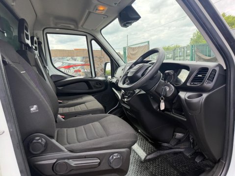 Iveco Daily 2.3D HPI 14V 35S 3750 Chassis Cab 2dr Diesel Manual LWB Euro 6 (s/s) (136 p 13