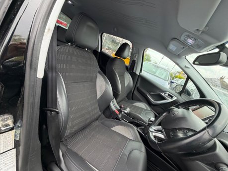 Peugeot 2008 S/S ALLURE 11