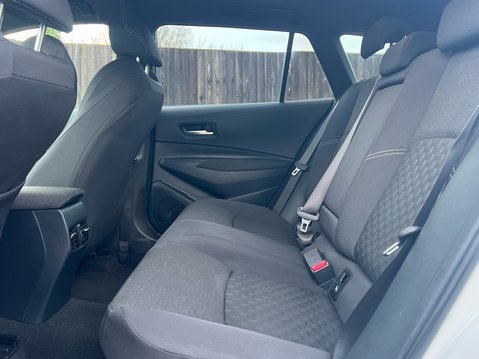 Suzuki Swace MOTION 9