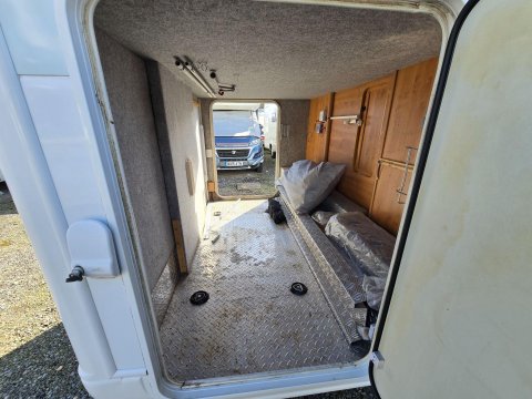 Auto-Trail Chieftain Motor Home 18