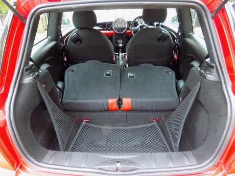 Mini Hatch COOPER 24