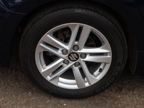 Suzuki Swace 1.8h Motion CVT Euro 6 (s/s) 5dr 28