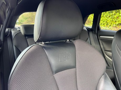 Audi A3 1.5 TFSI CoD Black Edition Sportback S Tronic Euro 6 (s/s) 5dr 71