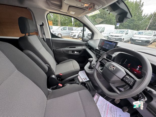 Vauxhall Combo Crew Cab [SOLD CR] LWB L2H1 Low Roof Prime Air Con Cruise Sensors Nav EURO 20