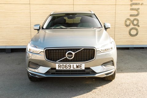 Volvo XC60 D4 MOMENTUM 5