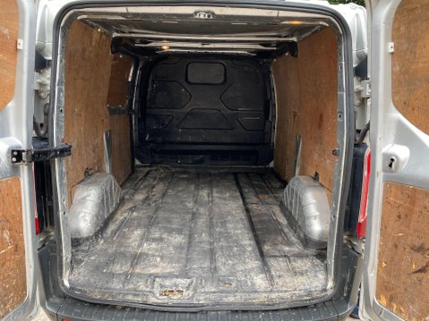 Ford Transit Custom 2.2 TDCi 270 Trend Panel Van 5dr Diesel Manual L1 H1 (186 g/km, 98 bhp) 27
