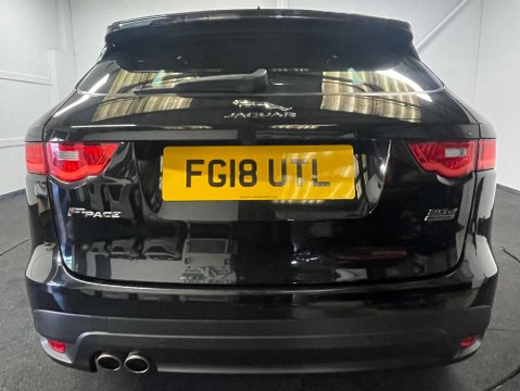 Jaguar F-Pace 2.0 F-PACE R-Sport AWD D Auto 4WD 5dr 4