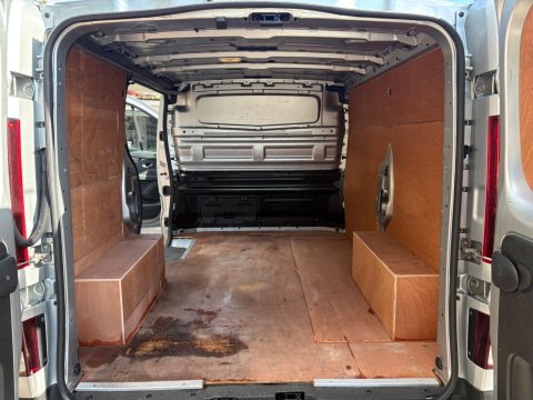 Renault Trafic SL28 SPORT DCI 4