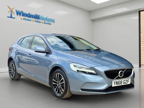 Volvo V40 2.0 D3 Momentum Nav Plus Euro 6 (s/s) 5dr 1