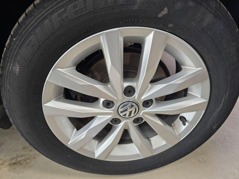 Volkswagen Touran 1.6 TDI BlueMotion Tech SE Euro 6 (s/s) 5dr 48