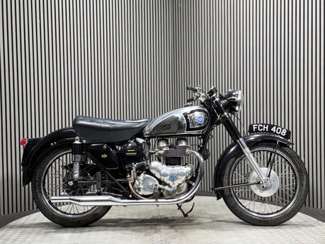 Ajs 