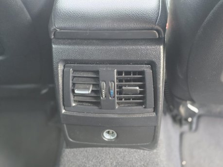 BMW 1 Series 1.6 120i M Sport Hatchback 5dr Petrol Auto Euro 6 (s/s) (177 ps) 19