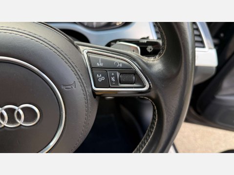 Audi S8 4.0 S8 V8 TFSI Quattro Auto 4WD 4dr 35