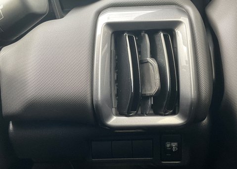 Suzuki eVitara Motion Allgrip 61kWh 22