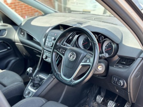 Vauxhall Zafira 1.4i Turbo SRi Euro 6 5dr 10