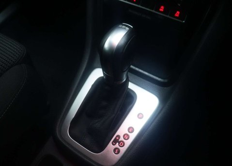 Volkswagen Sharan 1.4 Sharan SE Nav TSi Semi-Auto 5dr 33