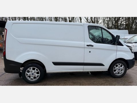 Ford Transit Custom 2.0 TDCi 250 Panel Van 5dr Diesel Manual L1 H1 (163 g/km, 104 bhp) 8