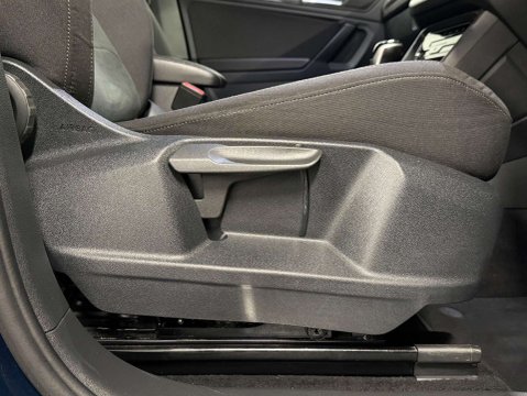 Volkswagen Tiguan 2.0 Tiguan Elegance TDI DSG Auto 5dr 17