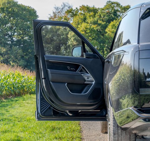 Land Rover Range Rover First Edition 1