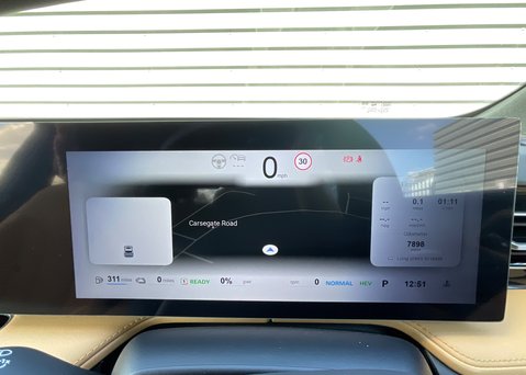 MG HS 1.5 T-GDI TROPHY PHEV 22