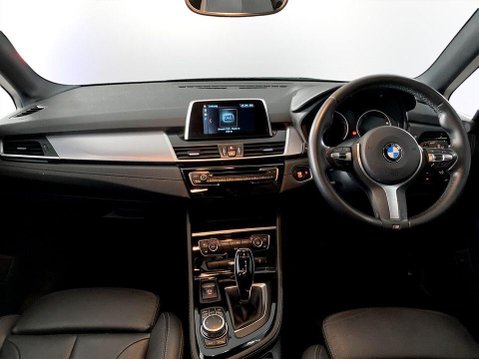 BMW 2 Series 1.5 218i M Sport MPV 5dr Petrol DCT Euro 6 (s/s) (140 ps) Air Con - Alloy W 19