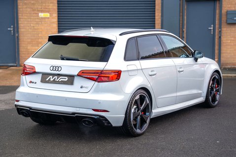 Audi RS3 2.5 RS 3 Sportback TFSI Quattro Semi-Auto 4WD 5dr 2