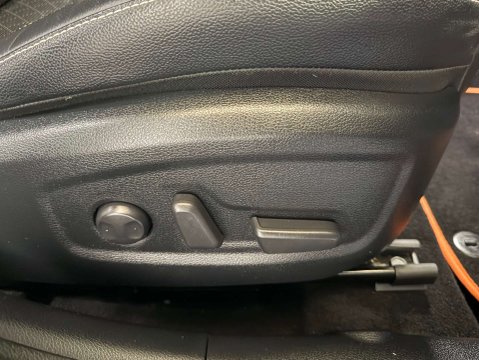 Kia Ceed 1.4 Ceed First Edition ISG Semi-Auto 5dr 12