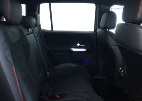 Mercedes-Benz GLB 1.3 GLB200 AMG Line (Premium) SUV 5dr Petrol 7G-DCT Euro 6 (s/s) (163 ps) 52